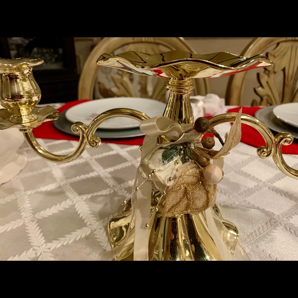 LN BEAUTIFUL BRASS CANDELABRA💕SHINY & POLISHED. NEVER NEED TO POLISH❤️ - Picture 6 of 11